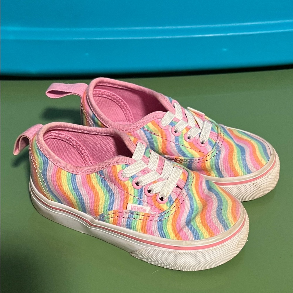 Vans Kids Rainbow Stripe Sneakers - Pink Trim